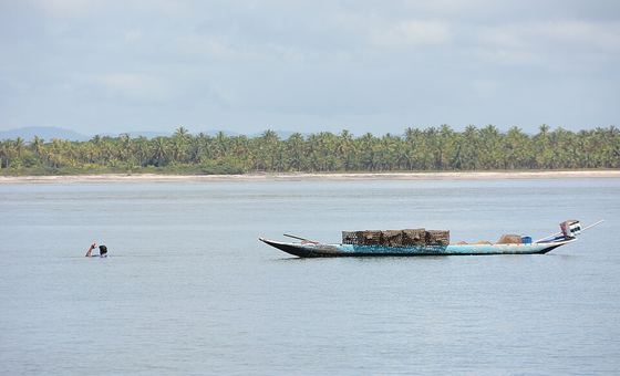 Ilha da Pedra Furada, em Camamu