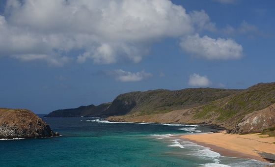 Praia do Leão, em Fernando de Noronha